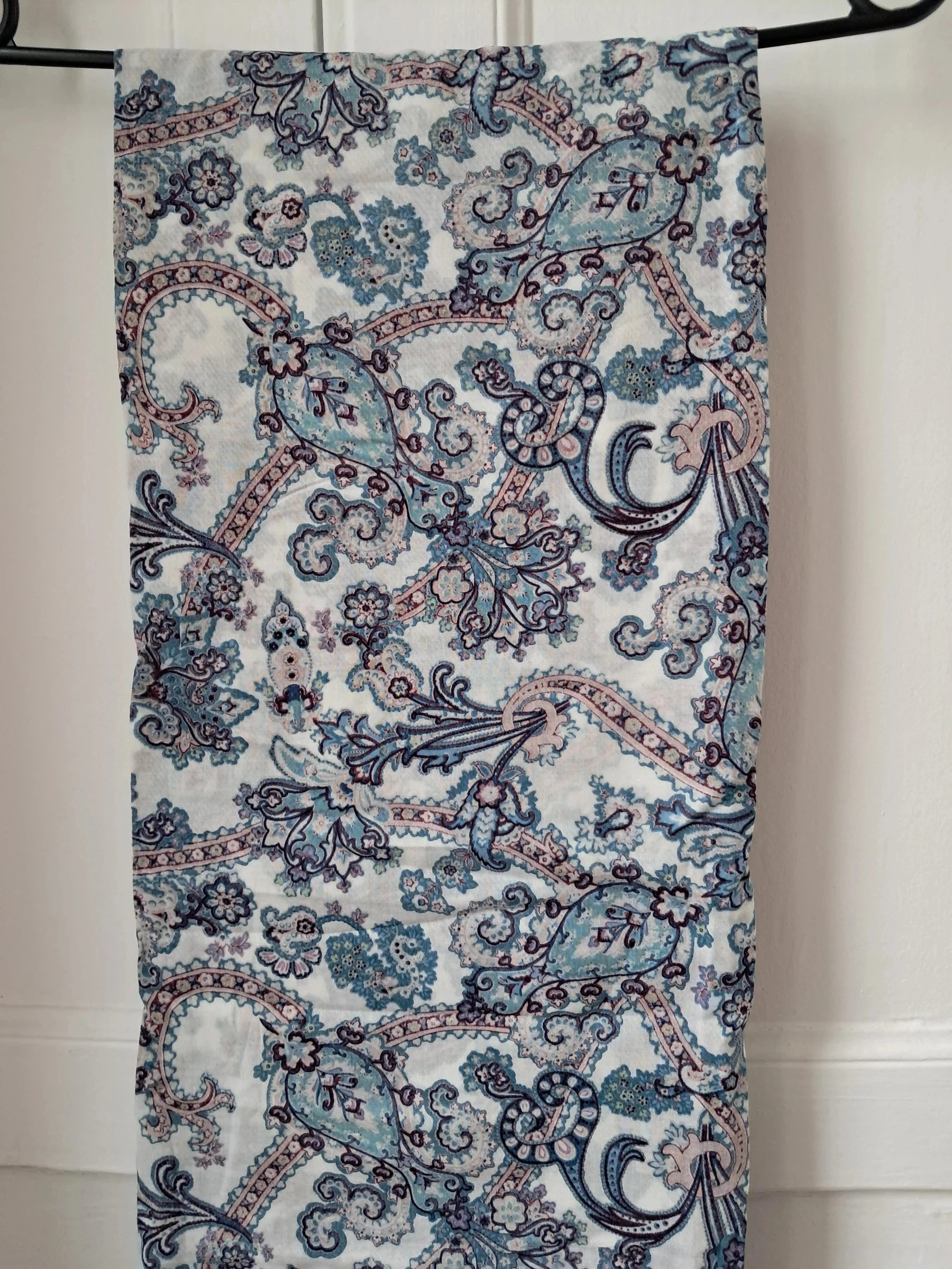 Tissu - Voile de coton blanc à motifs